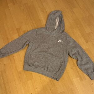 Nike youth, gray hoodie extra large